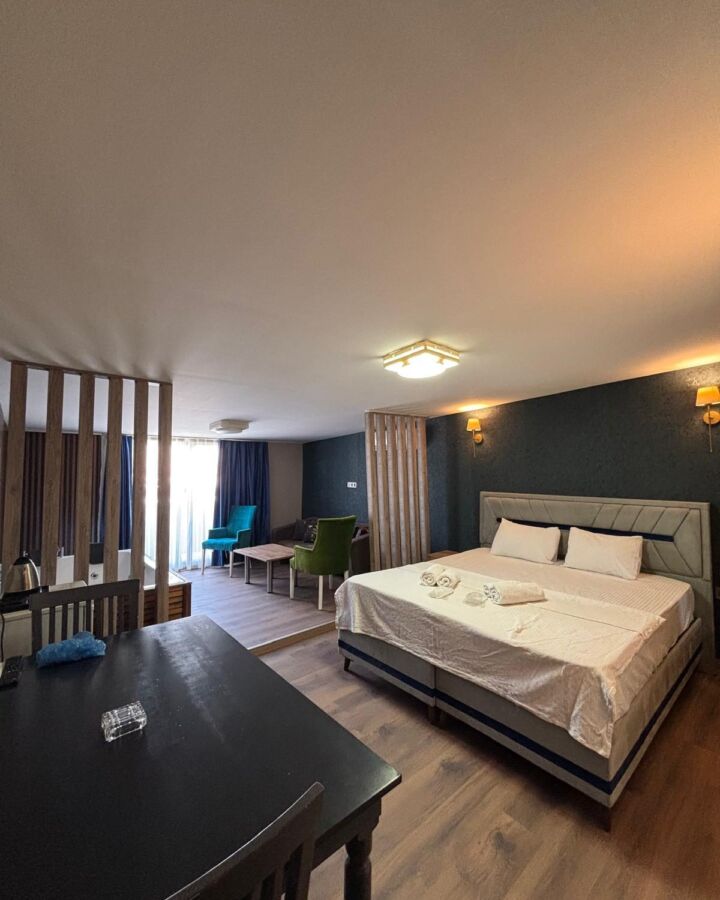 DUUM Suite Suit Jakuzili Daire, Karşıyaka